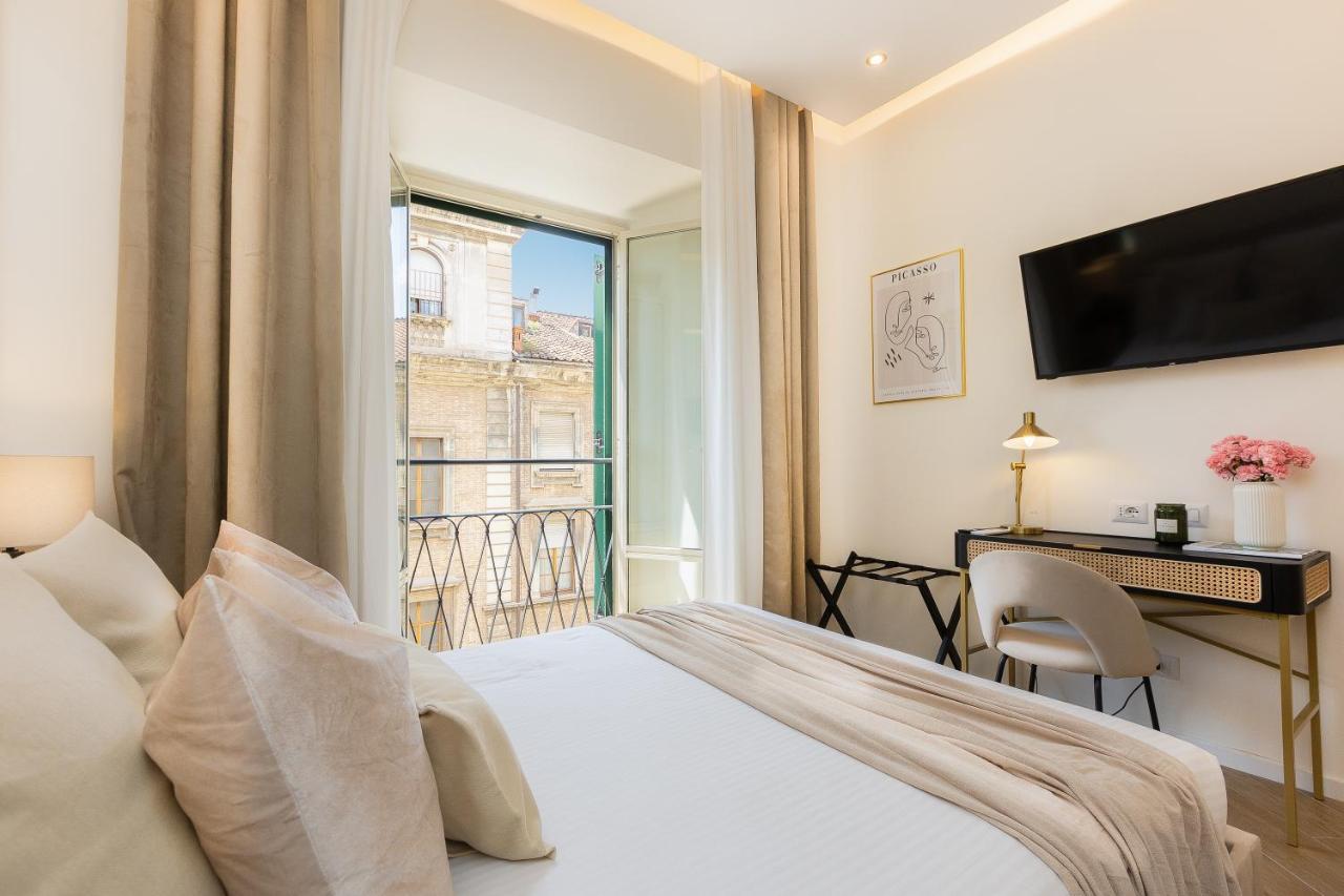 רומא Colosseum Boutique Apartment מראה חיצוני תמונה